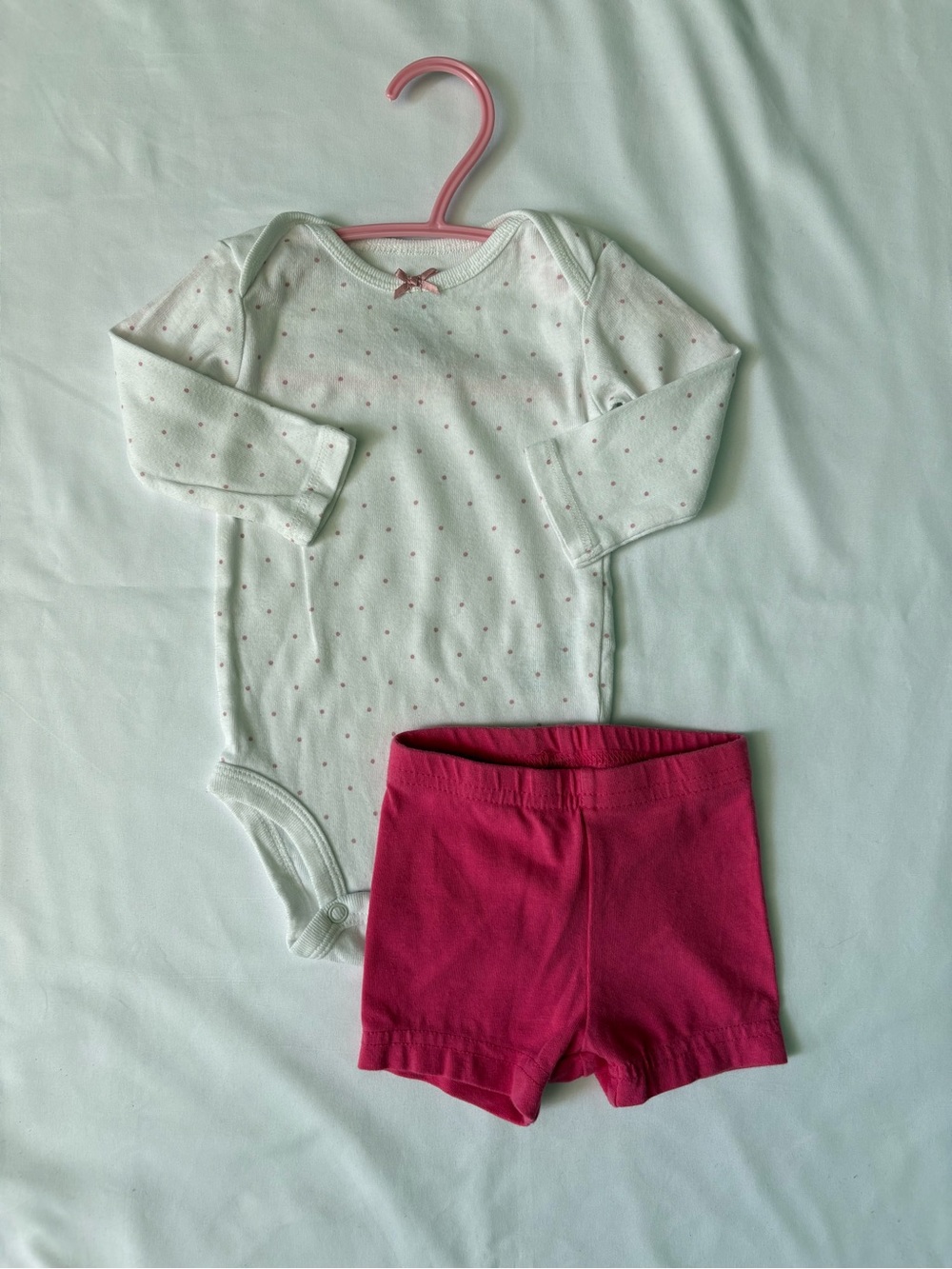 🌸 🆓 with bundle Baby Girls White Polka Dot Long Sleeve Bodysuit with Pink Shorts